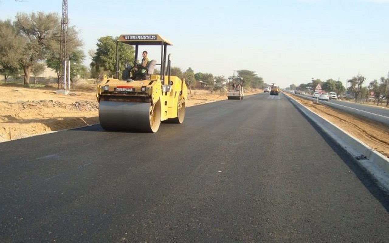 Environmental and Social Safeguards Monitoring for Magongo Road and Kipevu Road Projects (Kenya) and Malaba Road Project (Uganda) - PROESS
